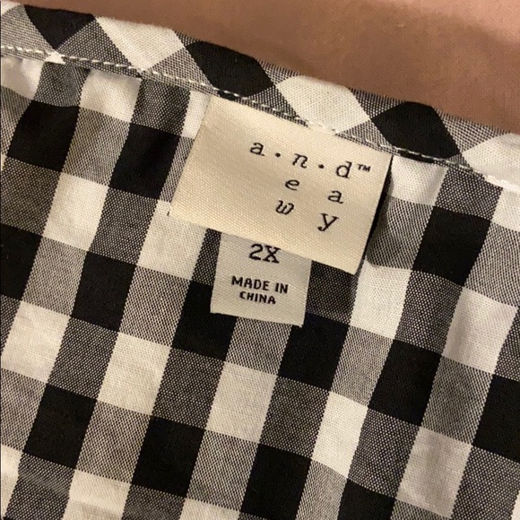 Checked Ruffled Tank ✨ Plus Size - Picture 4 of 4